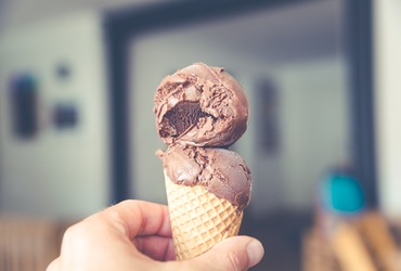 Italian Gelato serving inspiration
